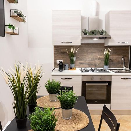 Suite Gli Ulivi Colonna Ngoại thất bức ảnh